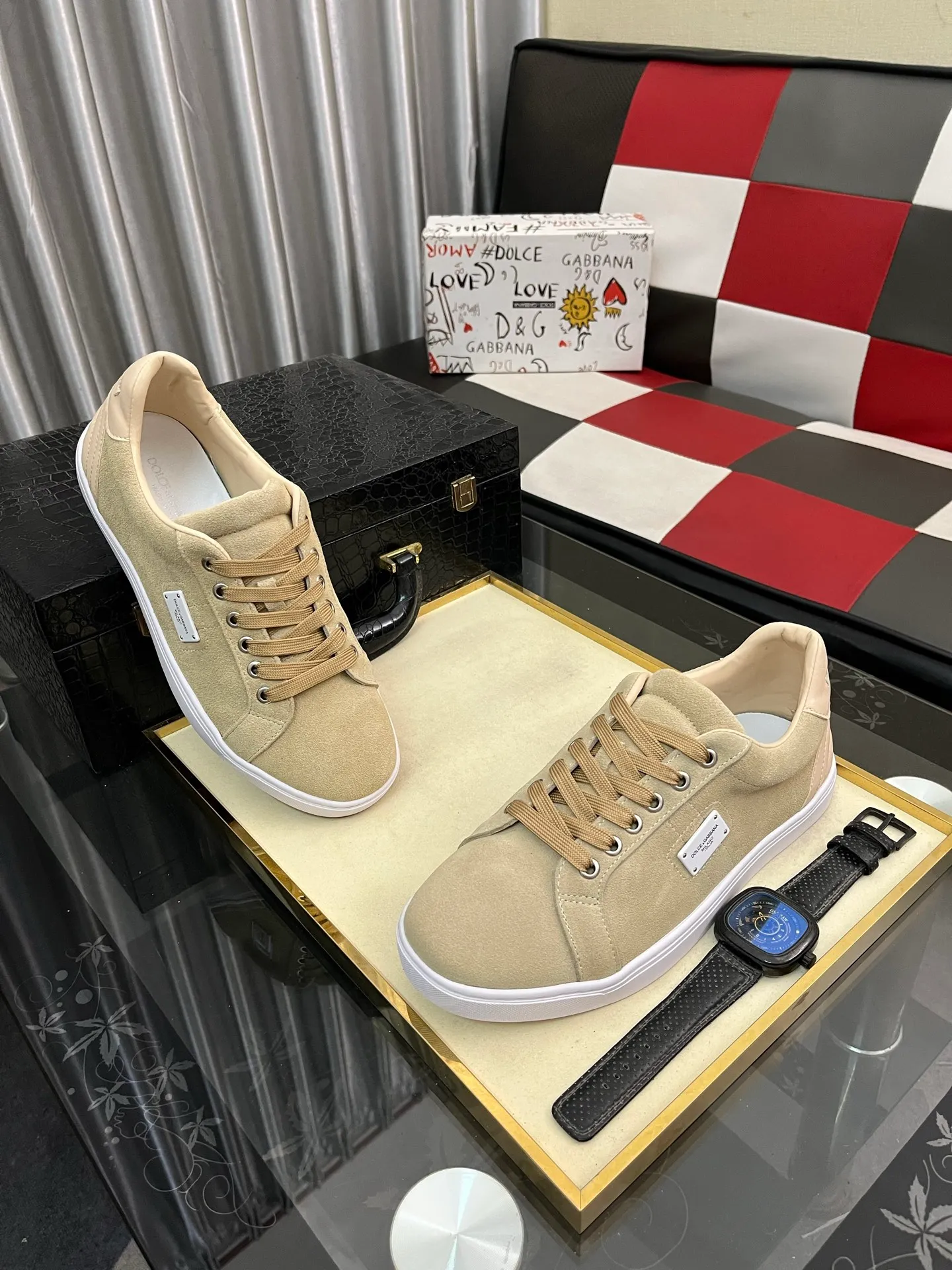 Men's shoes 💰400⌚️⌚️New DG Dolce & Gabbana high-end couple's sports and casual shoes, imported cowhide, multiple material splicing design➕Imported cowhide lining, cowhide foot pads➕Original TPR elastic outsole. Size: 38-46